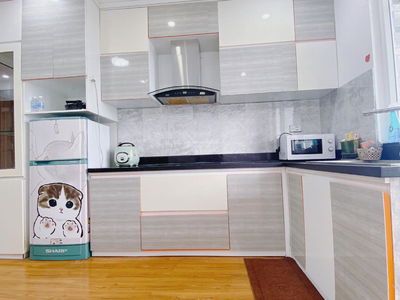 Tran Bach Dang Street, Vietnam  Tran Bach Dang Street, Vietnam