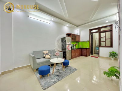 Cong Hoa Street, Vietnam Cong Hoa Street, Vietnam