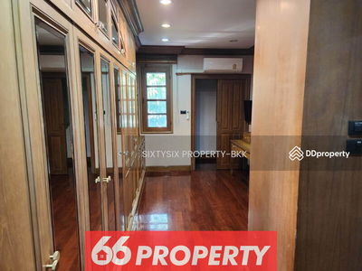 Lake Side Villa 2, Samut Prakan, Thailand Lake Side Villa 2, Samut Prakan, Thailand