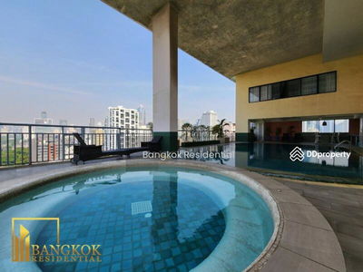 Lake Green, Bangkok, Thailand Lake Green, Bangkok, Thailand