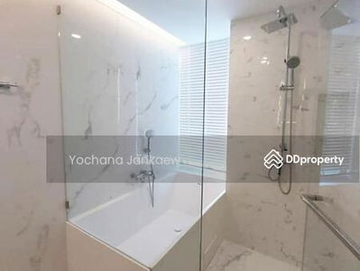 Siamese Exclusive Queens, Bangkok, Thailand Siamese Exclusive Queens, Bangkok, Thailand