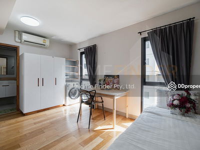 Montrose Court, Bangkok, Thailand Montrose Court, Bangkok, Thailand