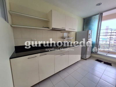 Life @ Sukhumvit 65, Bangkok, Thailand Life @ Sukhumvit 65, Bangkok, Thailand