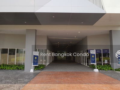 Supalai Lite Ratchada-Narathiwas-Sathorn, Bangkok, Thailand Supalai Lite Ratchada-Narathiwas-Sathorn, Bangkok, Thailand