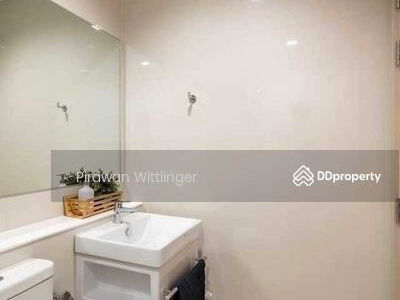 Life One Wireless, Bangkok, Thailand Life One Wireless, Bangkok, Thailand