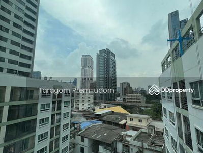 Lumpini Suite Sukhumvit 41, Bangkok, Thailand Lumpini Suite Sukhumvit 41, Bangkok, Thailand