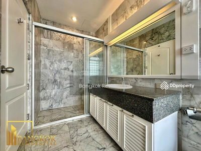 Detached House, Bangkok, Thailand Detached House, Bangkok, Thailand