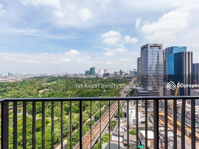 The Line Jatujak-Mochit, Bangkok, Thailand The Line Jatujak-Mochit, Bangkok, Thailand