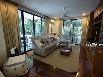 10110, Bangkok, Thailand 10110, Bangkok, Thailand