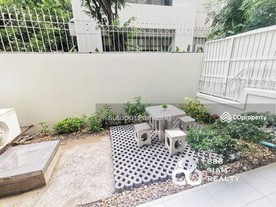 Moo Baan Chicha Castle, Bangkok, Thailand Moo Baan Chicha Castle, Bangkok, Thailand