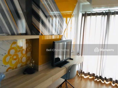 Lumpini Park Vibhavadi-Chatuchak, Bangkok, Thailand Lumpini Park Vibhavadi-Chatuchak, Bangkok, Thailand