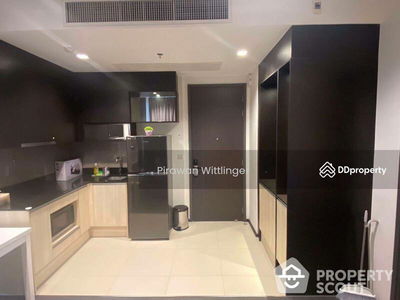 Edge Sukhumvit 23, Bangkok, Thailand Edge Sukhumvit 23, Bangkok, Thailand