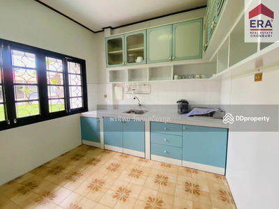 Single house, Bang Phra Subdistrict, Si Racha District, Chon Buri Province, Chon Buri, Thailand Single house, Bang Phra Subdistrict, Si Racha District, Chon Buri Province, Chon Buri, Thailand