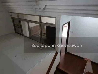 10400, Bangkok, Thailand 10400, Bangkok, Thailand