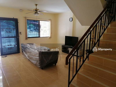 Townhome for rent three-storey. On Pattaya Sai3 Road., Chon Buri, Thailand Townhome for rent three-storey. On Pattaya Sai3 Road., Chon Buri, Thailand