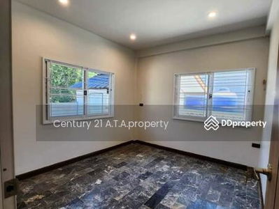 For rent, new detached house, renovate Near Jomtien Beach, Pattaya, Nong Prue Subdistrict, Bang Lamung District Chonburi Province, Chon Buri, Thailand For rent, new detached house, renovate Near Jomtien Beach, Pattaya, Nong Prue Subdistrict, Bang Lamung District Chonburi Province, Chon Buri, Thailand