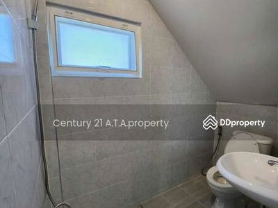 For rent, new detached house, renovate Near Jomtien Beach, Pattaya, Nong Prue Subdistrict, Bang Lamung District Chonburi Province, Chon Buri, Thailand For rent, new detached house, renovate Near Jomtien Beach, Pattaya, Nong Prue Subdistrict, Bang Lamung District Chonburi Province, Chon Buri, Thailand