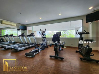 Piyathip Place, Bangkok, Thailand Piyathip Place, Bangkok, Thailand