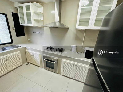 Moo Baan Chicha Castle, Bangkok, Thailand Moo Baan Chicha Castle, Bangkok, Thailand