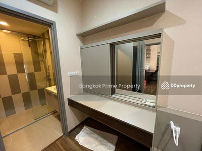 TEAL Sathorn-Taksin, Bangkok, Thailand TEAL Sathorn-Taksin, Bangkok, Thailand