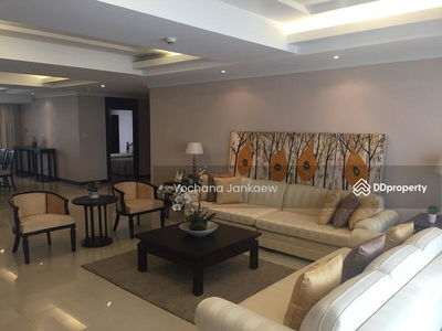 Hawaii Tower, Bangkok, Thailand Hawaii Tower, Bangkok, Thailand