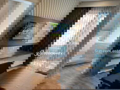 Dusit Grand Park, Chon Buri, Thailand Dusit Grand Park, Chon Buri, Thailand