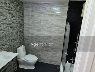 House for rent 3 floors At Sukhumvit 71 (SPSAM 71), Bangkok, Thailand House for rent 3 floors At Sukhumvit 71 (SPSAM 71), Bangkok, Thailand