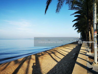 Lumpini Park Beach Jomtien, Chon Buri, Thailand Lumpini Park Beach Jomtien, Chon Buri, Thailand