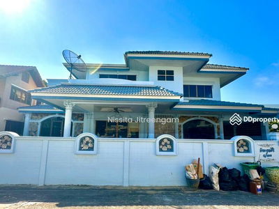 2-story detached house, Ling Chan location, 6 bedrooms, 4 bathrooms, area 120 sq m. DBH-R028, Bangkok., Thailand 2-story detached house, Ling Chan location, 6 bedrooms, 4 bathrooms, area 120 sq m. DBH-R028, Bangkok., Thailand