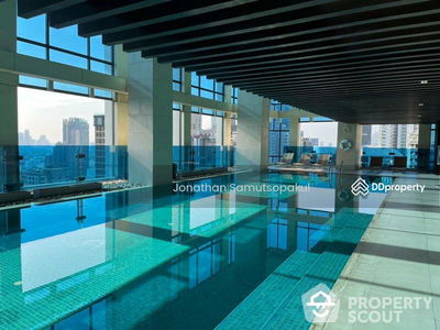 The Royal Maneeya, Bangkok, Thailand The Royal Maneeya, Bangkok, Thailand