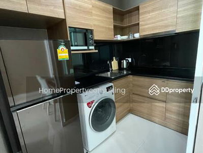 The Metropolis Samrong Interchange, Samut Prakan, Thailand The Metropolis Samrong Interchange, Samut Prakan, Thailand