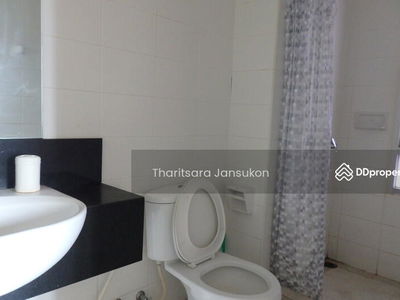 Sukhumvit Plus, Bangkok, Thailand Sukhumvit Plus, Bangkok, Thailand