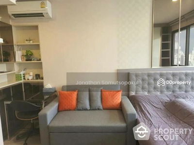 IDEO Mobi Asoke, Bangkok, Thailand IDEO Mobi Asoke, Bangkok, Thailand