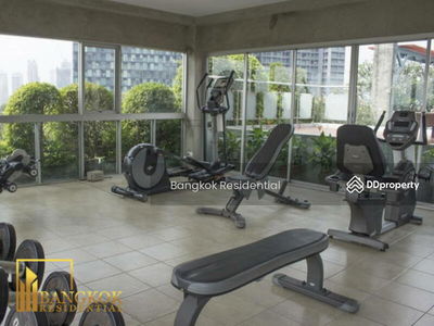 Von Napa Sukhumvit 38, Bangkok, Thailand Von Napa Sukhumvit 38, Bangkok, Thailand