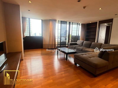 Supalai Place Sukhumvit 39, Bangkok, Thailand Supalai Place Sukhumvit 39, Bangkok, Thailand