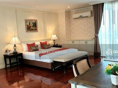 Piyathip Place, Bangkok, Thailand Piyathip Place, Bangkok, Thailand