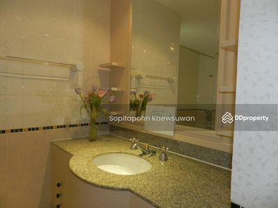 10110, Bangkok, Thailand 10110, Bangkok, Thailand