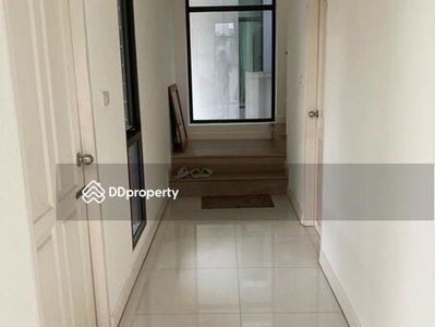 Aura Lite Ramkhamhaeng 94, Bangkok, Thailand Aura Lite Ramkhamhaeng 94, Bangkok, Thailand