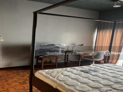 Prasanmitr Condominium, Bangkok, Thailand Prasanmitr Condominium, Bangkok, Thailand