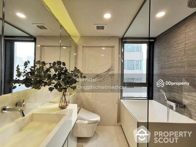 Siamese Exclusive Sukhumvit 31, Bangkok, Thailand Siamese Exclusive Sukhumvit 31, Bangkok, Thailand