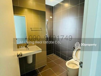 Workplace Phetkasem 81, Bangkok, Thailand Workplace Phetkasem 81, Bangkok, Thailand