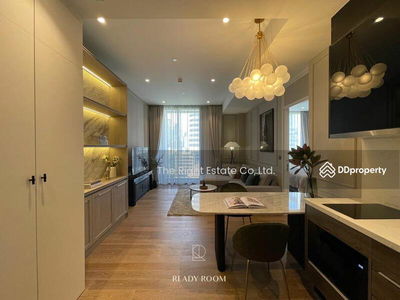 Muniq Langsuan, Bangkok, Thailand Muniq Langsuan, Bangkok, Thailand