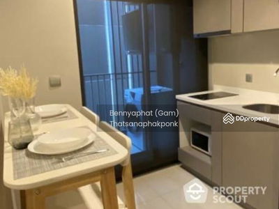 Life Asoke-Rama 9, Bangkok, Thailand Life Asoke-Rama 9, Bangkok, Thailand