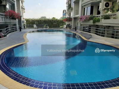 Garden Place, Bangkok, Thailand Garden Place, Bangkok, Thailand