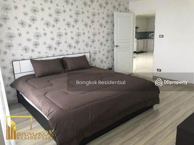 Supalai Place Sukhumvit 39, Bangkok, Thailand Supalai Place Sukhumvit 39, Bangkok, Thailand