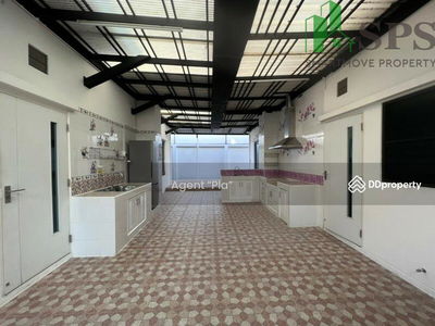 Manthana Ramintra - Wongwean, Bangkok, Thailand Manthana Ramintra - Wongwean, Bangkok, Thailand