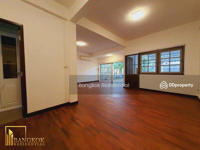 Single House, Bangkok, Thailand Single House, Bangkok, Thailand