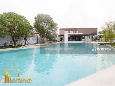 House in Compound, Samut Prakan, Thailand House in Compound, Samut Prakan, Thailand