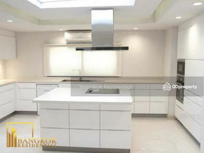 House in Compound, Bangkok, Thailand House in Compound, Bangkok, Thailand