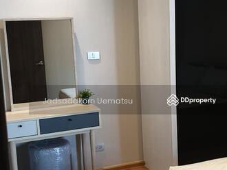 Altitude Define, Bangkok, Thailand Altitude Define, Bangkok, Thailand